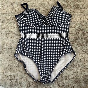 Navy and White Checkered Swimsuit- Lands End-Draper James- never worn